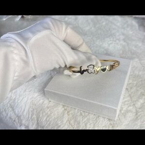 18K gold plated bracelet. I Love you with tiny stone